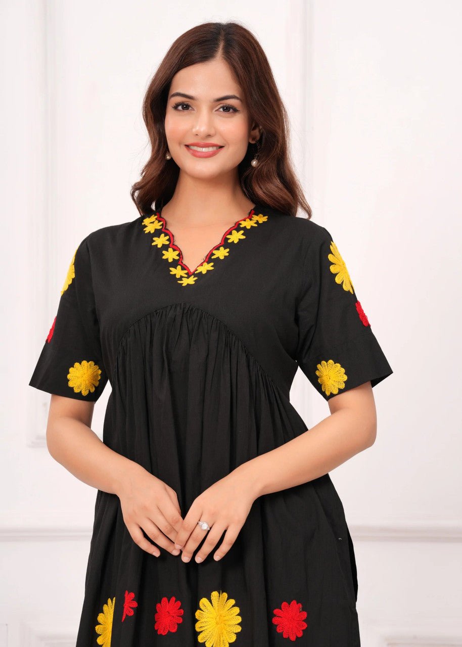 EKRIA Bloom Embroidered Kurta Set - EKRIA