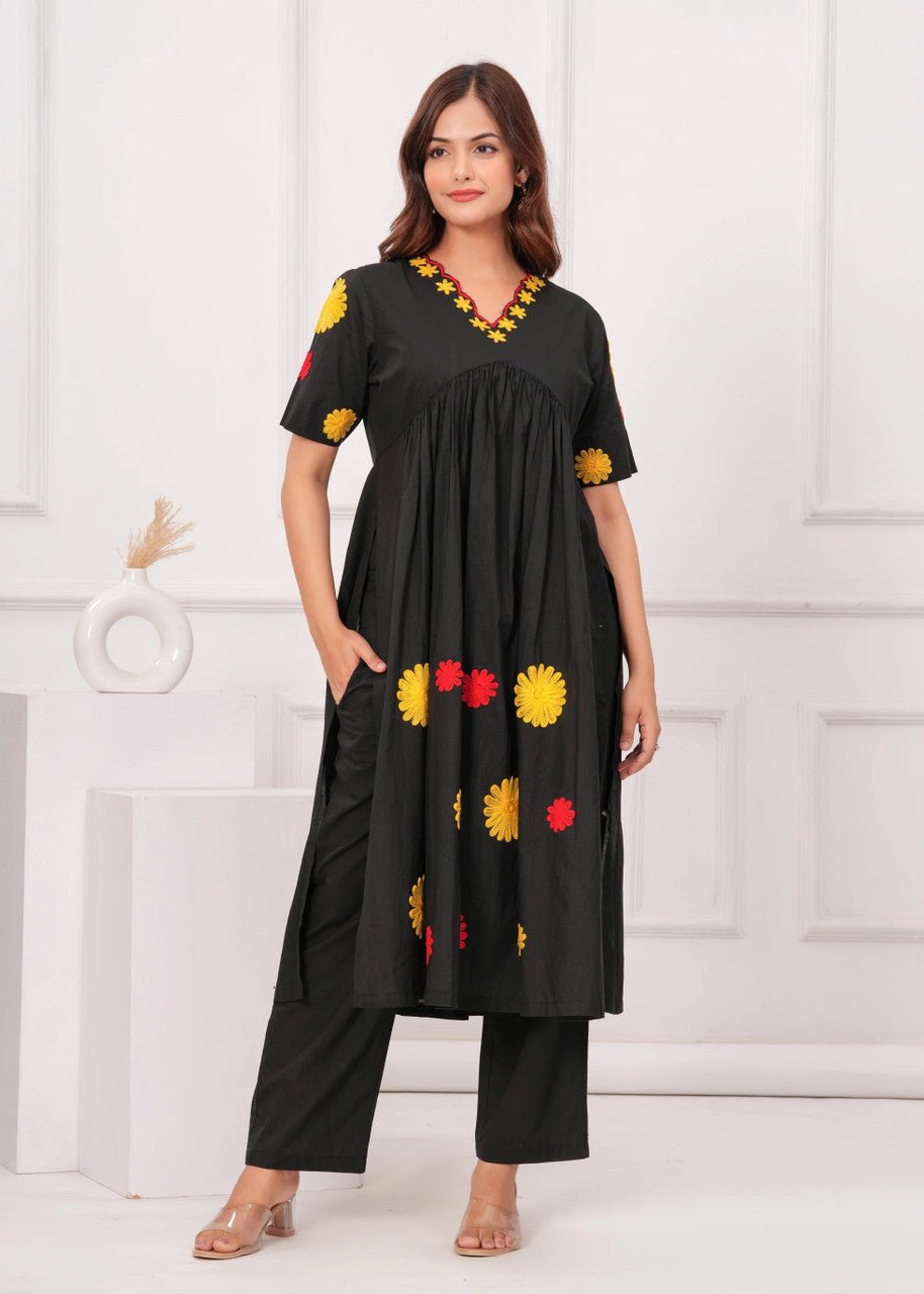 EKRIA Bloom Embroidered Kurta Set - EKRIA